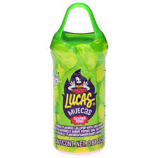 Lucas muecas pepino candy