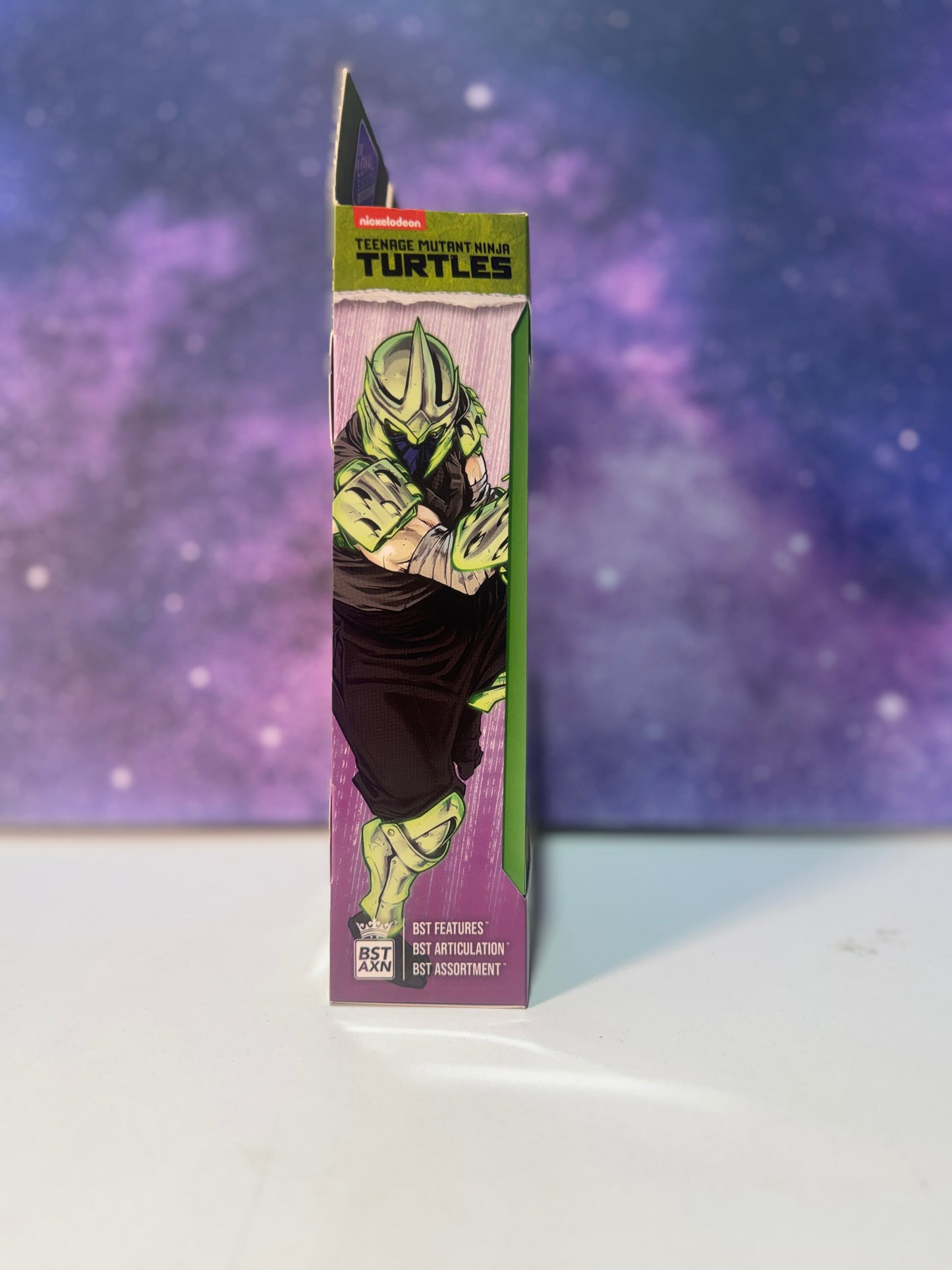 Glow In The Dark Teenage Mutant Ninja Turtles Shredder: The Dreamer Action Figure (Limited Edition Collector Card Inside)