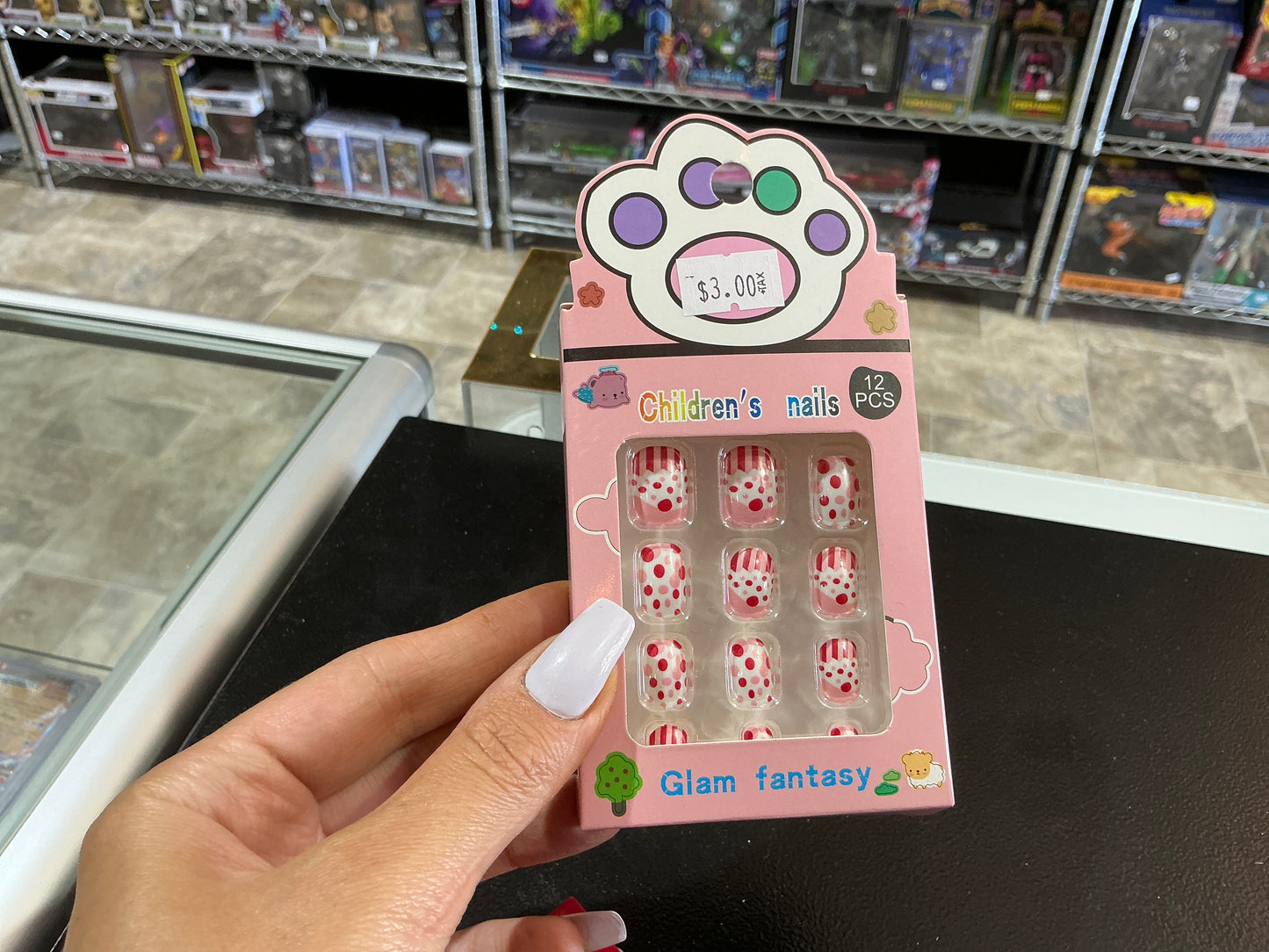 Children’s press on nails, miscellaneous glam fantasy