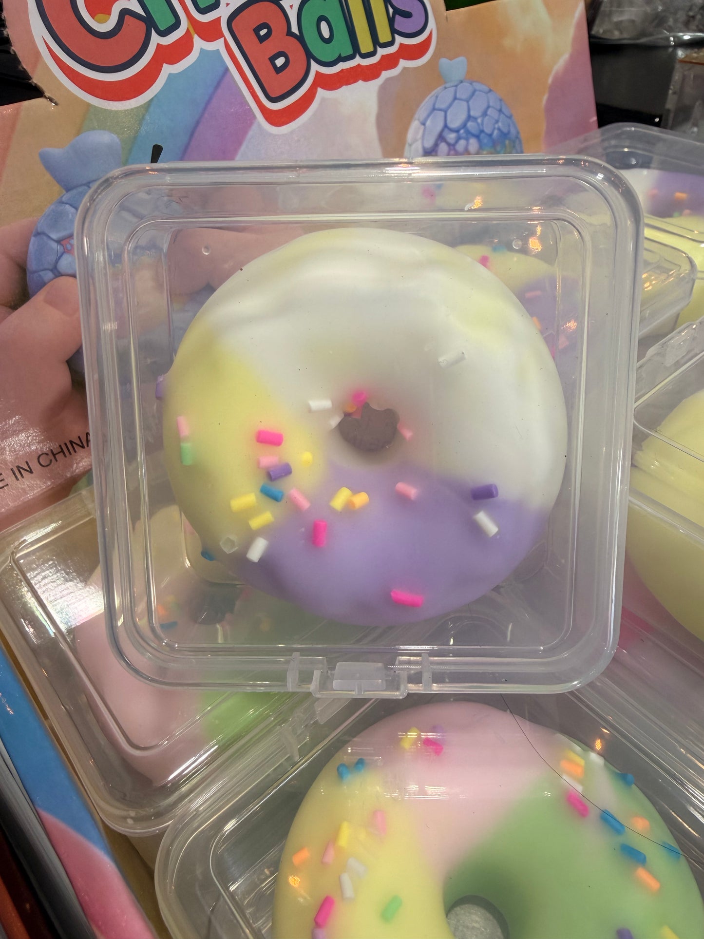 Wax cracking donut